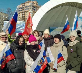 Союз женщин Новосибирской области принял участие в праздничном митинге, посвященном десятилетию воссоединения Крыма с Россией.