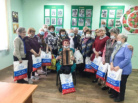 Совет женщин Дзержинского района  принял участие в подготовке и проведении праздничного мероприятия, посвященного Дню Победы.