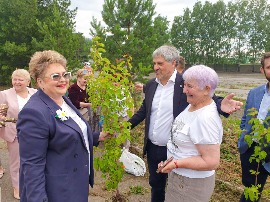  Празднование Дня семьи, любви и верности прошло в г. Обь.  