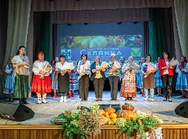 В Союзе женщин Новосибирской области прошел областной праздник «Селянка».