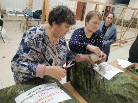 Члены Союза женщин Баганского района ведут активную работу по сбору гуманитарной помощи  для военнослужащих, находящихся в зоне проведения СВО.