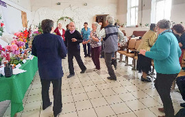 Активисты Совета женщин Венгеровского района в рамках реализации проекта «Бабушка в ресурсе» организовали встречу старшего поколения с молодыми хозяюшками. 