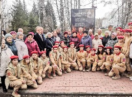 Союз женщин р.п. Кольцово принял участие в проведении митинга,  посвященного 36-летию катастрофы на ЧАЭС.

