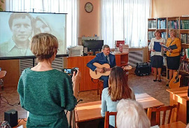 Активисты  Венгеровского районного отделения Союза женщин приняли участие в подготовке и проведении вечера памяти В. Высоцкого.