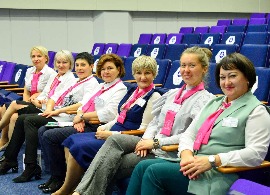 Союз женщин Калининского района провел Форум общественных инициатив женщин Калининского района "Будущее создается сегодня".