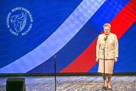 Чествование представителей воинских династий прошло в Союзе женщин Новосибирской области.