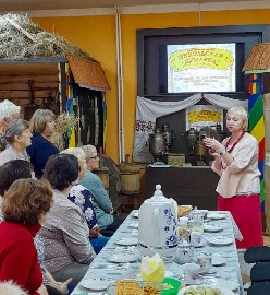 Сузунская районная женская общественная организация «Виринея» продолжает реализацию конкурсного проекта «Живая нить традиций».
