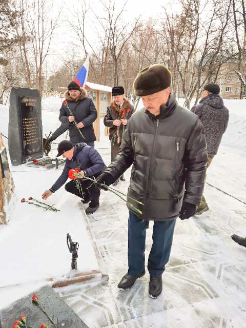 В поселке Пашино прошел митинг, посвященный 32 годовщине вывода советских войск из Афганистана. 